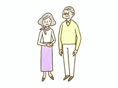 散歩中の老年の夫婦