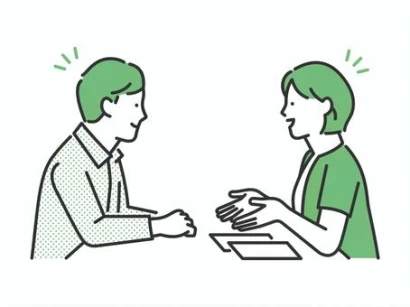 会話をする私服の男女